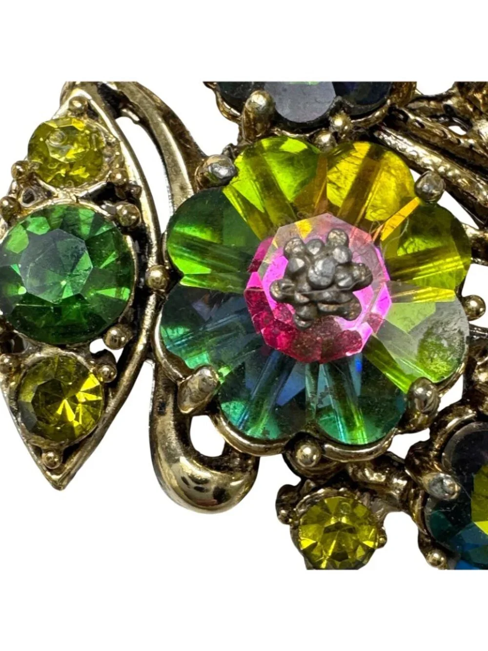 Weiss Brooch Pin Green Aurora Borealis AB Rhinestone & Margarite Crystal Vintage